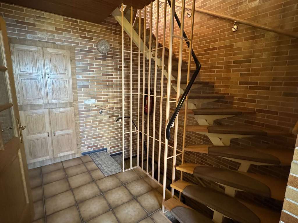 Immobilie in Niederkassel - Ranzel - Großzügiges Mittelhaus mit schönem Garten und ruhiger Lage! - Bild 4