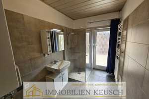 Gepflegtes RMH mit Balkon & Terrasse in begehrter und zentraler Lage Nähe Überseestadt – Bremen – Vorschaubild 3