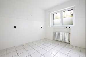 Attraktives 3 Familienhaus in Bergheim-Büsdorf mit Garage auf wunderschönem Sonnengrundstück – Windmühlenstr. 24, 50129 Rhein-Erft-Kreis – Vorschaubild 9