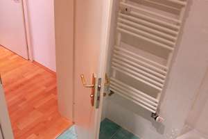 Altbau-Highlight in der Maxvorstadt: Stilvolle 2‑Zimmer‑Wohnung mit gläsernem Lift – provisionsfrei – Die vollständige Adresse der Immobilie erhältst du vom Anbieter., 80335 Sankt Benno, München – Vorschaubild 7