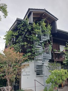 Zuhause mit zwei Zimmern in Gauting