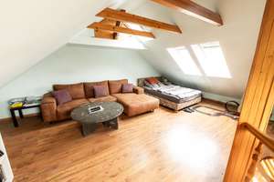 Geräumiges 6-Zimmer-Haus in Berlin-Britz (Neukölln) – Die vollständige Adresse der Immobilie erhältst du vom Anbieter., 12347 Britz, Berlin – Vorschaubild 23