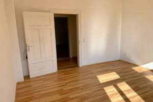 Schöne denkmalgeschützte 3-Zimmer-Wohnung in Braunschweig-Querum – Bevenroderstr 36, 38108 Wabe-Schunter-Beberbach, Braunschweig – Vorschaubild 14