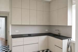 Herrschaftliche 6 Zimmer Altbauwohnung in erster Rheinlage auf der Cecilienallee! – Cecilienallee 46, 40474 Golzheim, Düsseldorf – Vorschaubild 12