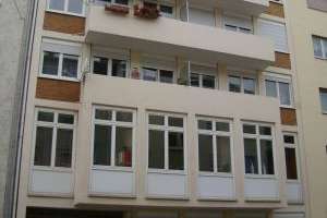 Schöne 2 ZKB-Wohnung mit Balkon in bester Lage in MA-Lindenhof
