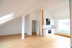 Traumlage Lottumstraße: Elegantes Komfort-DG mit Terrassen im Erstbezug! – Die vollständige Adresse der Immobilie erhältst du vom Anbieter., 10119 Prenzlauer Berg, Berlin – Vorschaubild 1