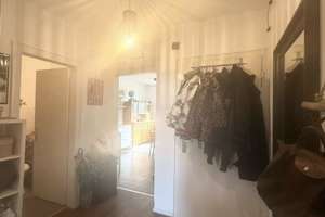 2,5 Zimmer mit Balkon und Gemeinschaftsgarten in zentraler und ruhiger Lage – Färberstraße 106, 40223 Bilk, Düsseldorf – Vorschaubild 4