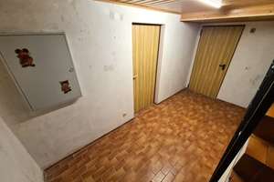 FREISTEHENDES FAMILIENHAUS IN SACKGASSENLAGE MIT 4 SCHLAFZIMMERN, 2 BÄDERN UND GARAGE – Die vollständige Adresse der Immobilie erhältst du vom Anbieter., 75196 Remchingen – Vorschaubild 25