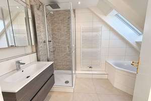 Exklusive Maisonette in Stuttgart-Riedenberg – Lichtdurchflutet, 2 Balkone & TG-Stellplatz – 70619 Riedenberg, Stuttgart – Vorschaubild 18