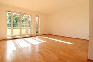 Ihr neues Zuhause in Karlsruhe-Oberreut - 4 Zimmer, 2 Balkone, TG-Stellplatz  – Die vollständige Adresse der Immobilie erhältst du vom Anbieter., 76189 Oberreut, Karlsruhe – Vorschaubild 2