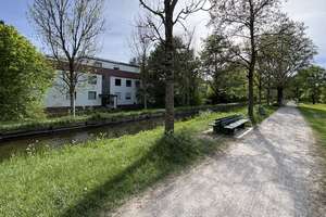 Großzügige 3-Zimmer Hochparterre-Wohnung direkt am Nymphenburger Kanal