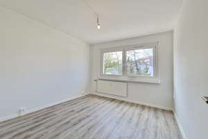 1.000 € Gutschein* - Platz für die ganze Familie - 4-Zimmer-Wohnung mit Ausblick! – Albert-Köhler-Straße 19, 9122 Morgenleite, Chemnitz – Vorschaubild 6
