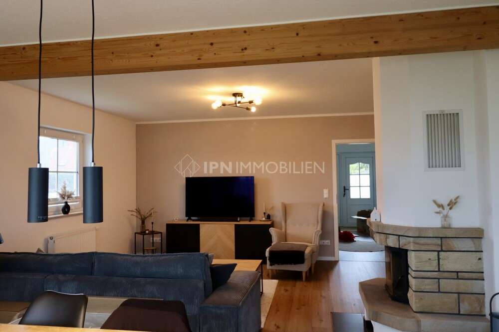 Immobilie in Poppendorf - Moderner, neuwertiger und großzügiger Bungalow mit großem Grundstück in Poppendorf - Bild 1