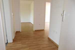 Moderne und gut geschnittene 3-Zimmer-Wohnung mit Balkon in Uerdingen – bezugsfertig... – Westerburgstraße 29, 47829 Krefeld – Vorschaubild 4