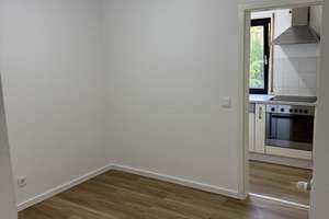 2,5-ZKB-Wohnung Erstbezug nach umfassender Sanierung mit Balkon, Grünblick & Tiefgaragenstellplatz – Breslauer Straße 16, 65203 Biebrich, Wiesbaden – Vorschaubild 12