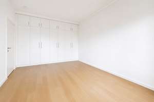 Zwischen Grüneburgpark und Opernplatz: Elegante Wohnung mit Potenzial zur Drei-Zimmer-Wohnung – Liebigstraße 18, 60323 Westend-Süd, Frankfurt am Main – Vorschaubild 7