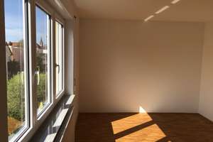 Provisionsfrei: Modernes Reihenmittelhaus im Reutlinger Seidenviertel – Die vollständige Adresse der Immobilie erhältst du vom Anbieter., 72764 Reutlingen-Mitte, Reutlingen – Vorschaubild 11
