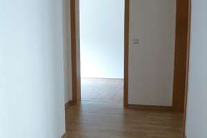 SCHÖNE 3-RAUM Wohnung mit BALKON im Herzen von Chemnitz – Reitbahnstraße 49, 9111 Zentrum, Chemnitz – Vorschaubild 4