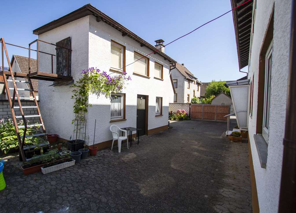 Immobilie in Alsbach-Hähnlein - Tradition trifft Möglichkeiten: Vielseitiges Wohnhaus – provisionsfrei für Käufer - Bild 1