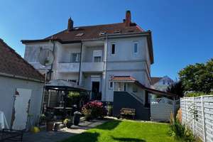 Einfamilienhaus mit schönem Garten in Wilhelmshaven zu verkaufen. – Die vollständige Adresse der Immobilie erhältst du vom Anbieter., 26386 Neuengroden, Wilhelmshaven – Vorschaubild 1
