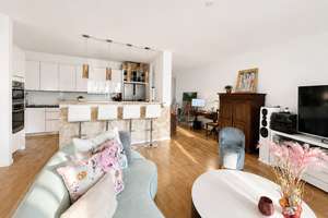 Nobler Stadtwohnsitz im Westend mit Südterrasse, Balkon und Tiefgarage – Die vollständige Adresse der Immobilie erhältst du vom Anbieter., 60323 Westend-Nord, Frankfurt am Main – Vorschaubild 2