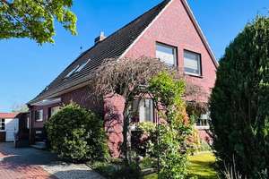 Wohnen mit Raum & Ruhe: Erweitertes Einfamilienhaus mit Garage und Gartenanlage – Die vollständige Adresse der Immobilie erhältst du vom Anbieter., 26725 Widdelswehr/Jarßum, Emden – Vorschaubild 1