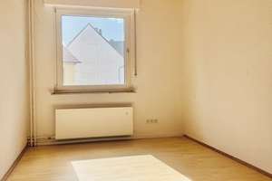 Doppelhaushälfte mit Potential, Garten und Carport – Die vollständige Adresse der Immobilie erhältst du vom Anbieter., 63571 Gelnhausen – Vorschaubild 18