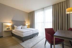 Studio mit Doppelbett in bester Lage – Kurfürsten-Anlage 49, 69115 Weststadt, Heidelberg – Vorschaubild 2