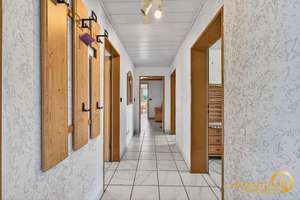 Mehrgenerationenhaus oder Kapitalanlage? Großzügiges 2–3 Familienhaus mit ca. 235 m² Wohnfläche – Die vollständige Adresse der Immobilie erhältst du vom Anbieter., 93309 Kelheim – Vorschaubild 26