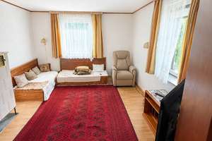 Leerstehendes 1-/2-Familienhaus: Potential * 117 qm * Garten * Garage * ruhige Lage * S-Rohracker * – Die vollständige Adresse der Immobilie erhältst du vom Anbieter., 70329 Rohracker, Stuttgart – Vorschaubild 2