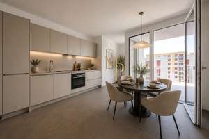 EXKLUSIVER ERSTBEZUG: Attraktive lichtdurchflutete 3-Zimmer-Wohnung mit Balkon – Truderingerstraße 86c, 81673 Josephsburg, München – Vorschaubild 4