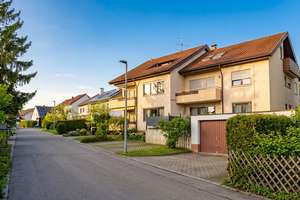 Lichtdurchflutete 2‑Zimmer‑Dachgeschosswohnung mit Balkon & Stellplatz in stadtnaher Lage – Schönbergweg 10, 72766 Sondelfingen, Reutlingen – Vorschaubild 8