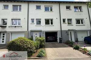 Klassisches Reihenmittelhaus mit Pkw-Garage 
in reizvoller grüner Lage von Hagen-Dahl – Die vollständige Adresse der Immobilie erhältst du vom Anbieter., 58091 Dahl, Hagen – Vorschaubild 1