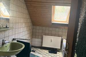 Charmantes Mehrfamilienhaus mit Entwicklungspotenzial – Sanierungsobjekt mit drei Wohneinheiten – Die vollständige Adresse der Immobilie erhältst du vom Anbieter., 58675 Hemer – Vorschaubild 10