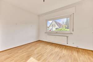 Pure Lebensqualität – charmante Zweifamiliendoppelhaushälfte im Familienidyll – Die vollständige Adresse der Immobilie erhältst du vom Anbieter., 64297 Eberstadt, Darmstadt – Vorschaubild 8
