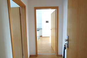 Urbanes Wohnen über den Dächern +++ Nähe Unklinik +++ Einbauküche – Raiffeisenstraße 20, 39112 Leipziger Straße, Magdeburg – Vorschaubild 2