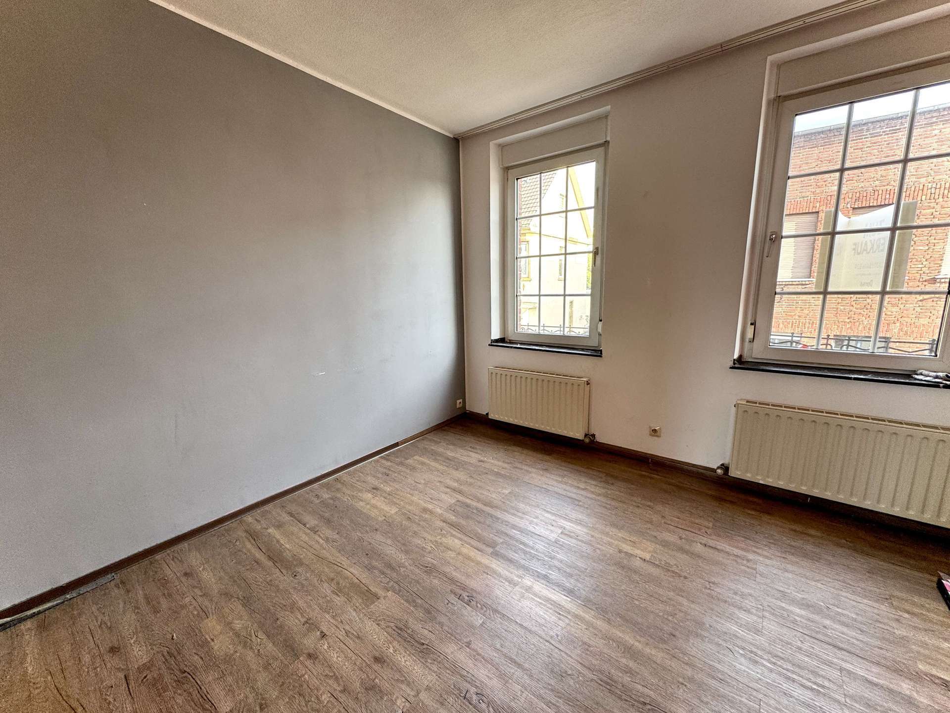 Immobilie in Jüchen - Großzügiges Reihenmittelhaus in Hochneukirch - Bild 0