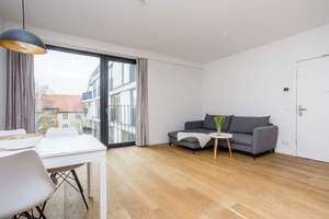 Sunny designer apartment in a top location - urban living or renting between Maybachufer & Spree! – Die vollständige Adresse der Immobilie erhältst du vom Anbieter., 12435 Alt-Treptow, Berlin – Vorschaubild 6
