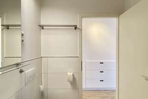 Freies, modernisiertes und ruhiges Apartment mit großer Loggia-Schwabing, nahe Ungererbad & U-Bahn. – Die vollständige Adresse der Immobilie erhältst du vom Anbieter., 80805 Alte Heide-Hirschau, München – Vorschaubild 18