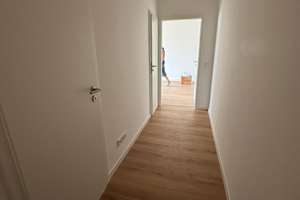 Helle 2-Zimmer Wohnung im 4. OG mit Balkon in Seidnitz/Dobritz – Die vollständige Adresse der Immobilie erhältst du vom Anbieter., 1237 Seidnitz/Dobritz, Dresden – Vorschaubild 10
