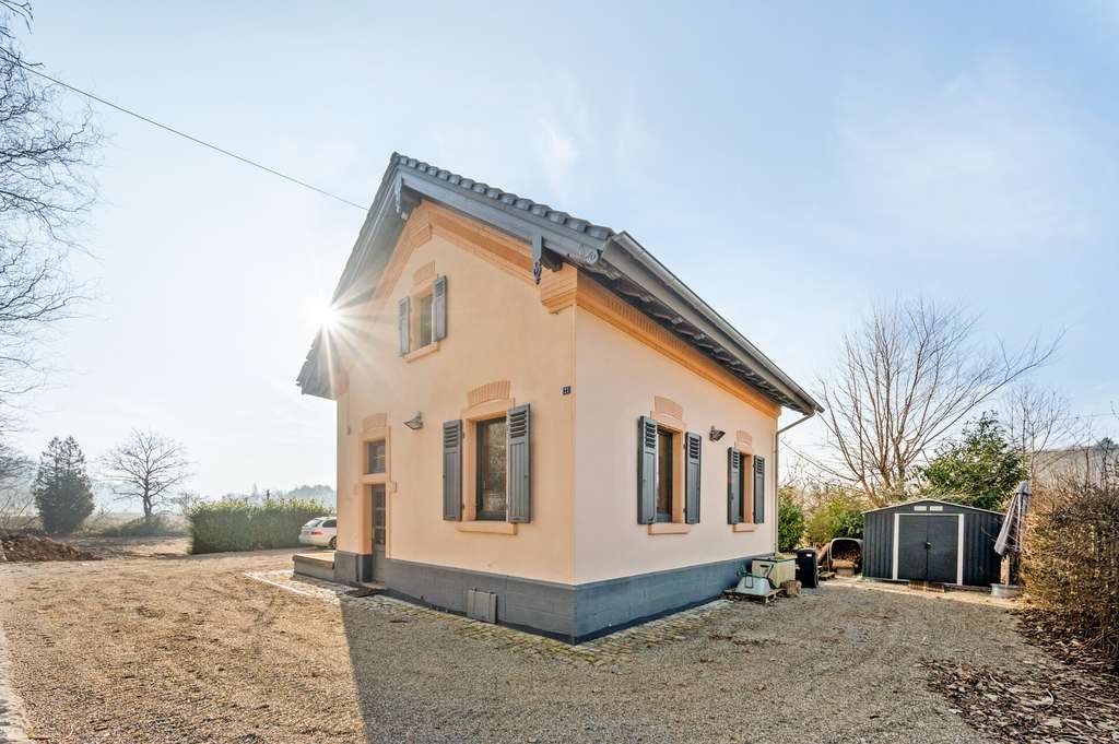 Immobilie in Ittlingen - Lebe Deinen Traum - unikates Bahnwärterhäuschen mit riesigem Grundstück - Bild 0