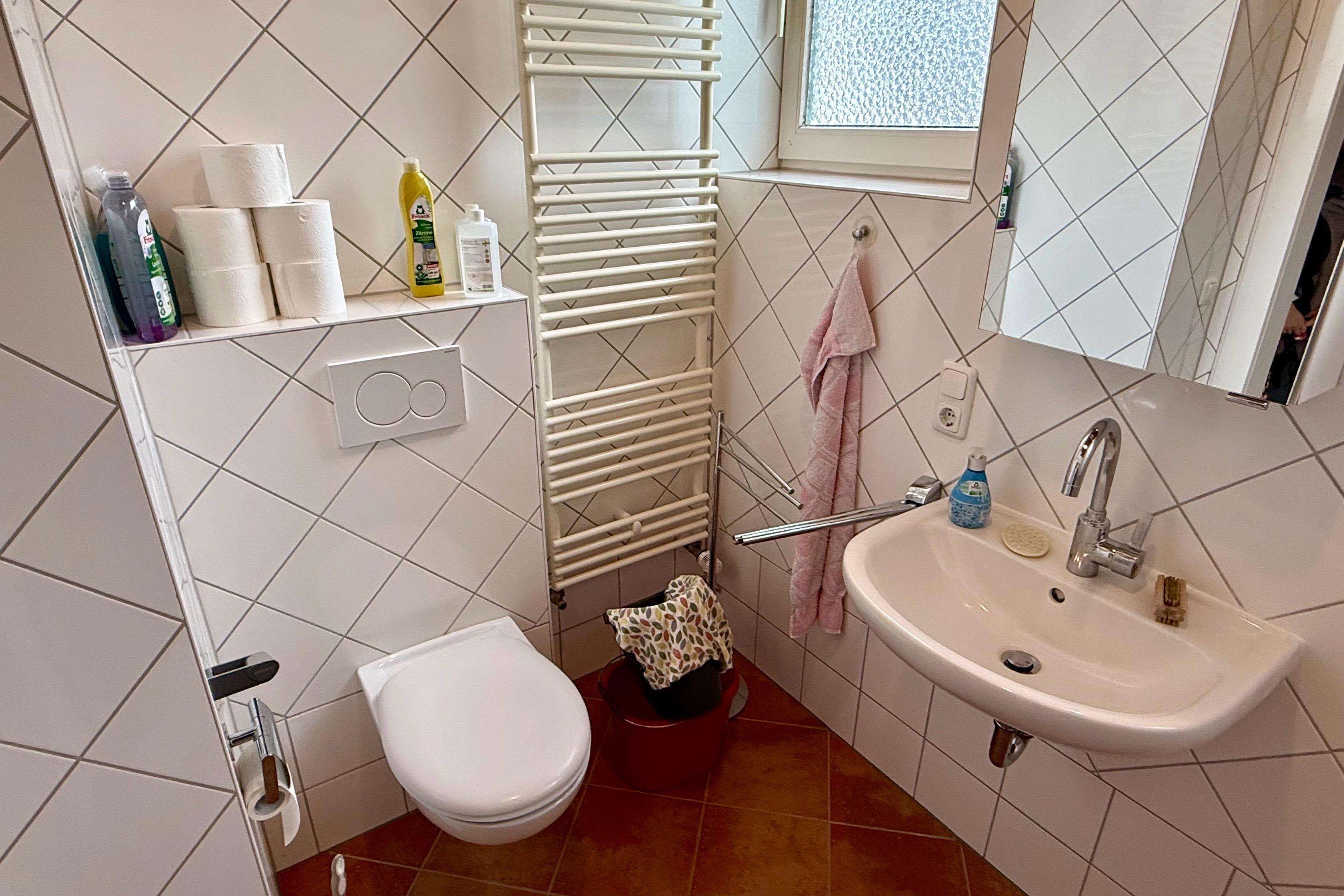 Immobilie in Rotenburg - Wohnen mit Herz, Potenzial und Garten in zentraler Lage von Rotenburg - Bild 0