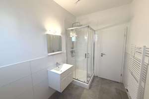 Erstbezug nach Sanierung ! Sanierte 3-Zimmer Wohnung in Top Lage von Mannheim ! – Die vollständige Adresse der Immobilie erhältst du vom Anbieter., 68219 Rheinau, Mannheim – Vorschaubild 2