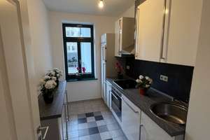 4-Raum Wohnung mit Balkon und Stellplatz - bezugsfrei – Die vollständige Adresse der Immobilie erhältst du vom Anbieter., 4155 Gohlis-Süd, Leipzig – Vorschaubild 4