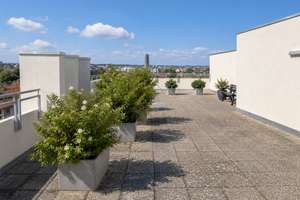 Hochwertige 4-Zimmer-Terrassenwohnung auf zwei Ebenen, Tiefgarage und Dachpool in Göggingen – Die vollständige Adresse der Immobilie erhältst du vom Anbieter., 86199 Göggingen-Nordost, Augsburg – Vorschaubild 33
