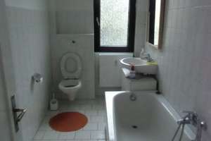 Altbauwohnung mit Charme 4 ZKB in Bremerhaven-Mitte – An der Allee 25, 27568 Mitte, Bremerhaven – Vorschaubild 10