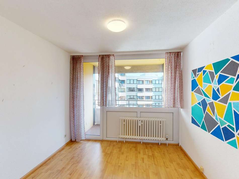 Arbeitszimmer mit Zugang zum B