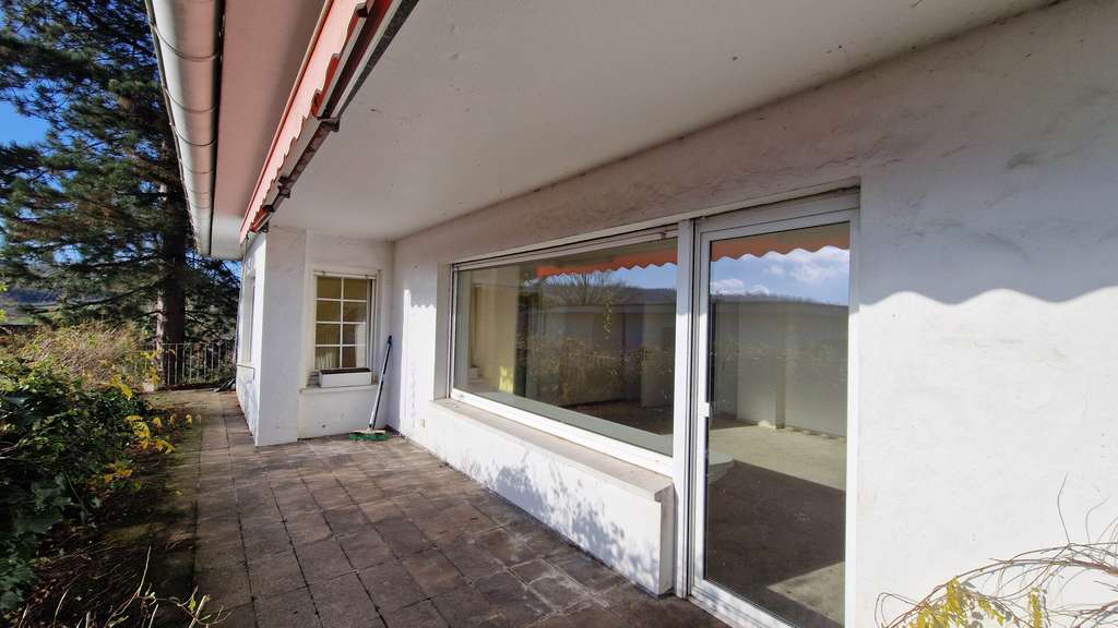 Immobilie in Höxter - Einfamilienhaus mit herrlichem Ausblick - Bild 3
