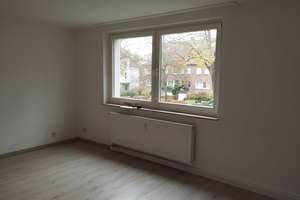 Moderne 42 m² im 1. OG OHNE Balkon, aber mit Einbauküche möglich von Thielenbruch! – Thielenbrucher Allee #, 51069 Dellbrück, Köln – Vorschaubild 2