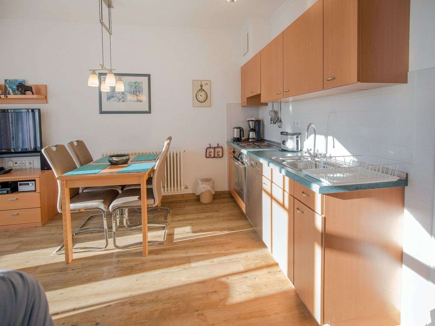 Immobilie in Binz - 2-Raum Komfort Apartment mit Südwestbalkon – sonnig, strandnah, erstklassige Lage
 - Bild 0